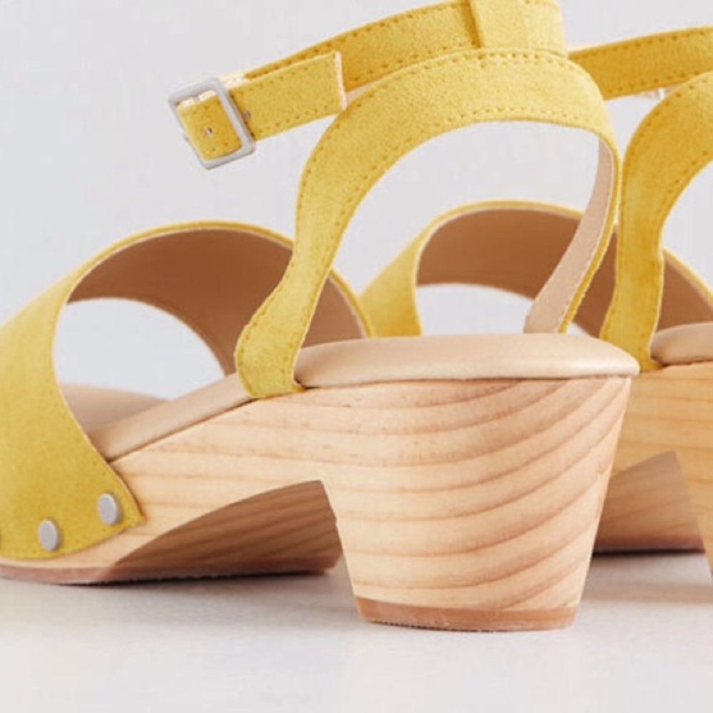 New in box clog